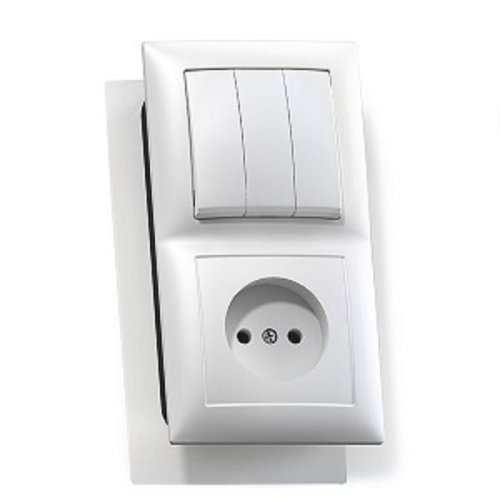 Блок Кунцево-Электро Селена 1-м розетка без зазем.+3-кл. выкл. (БКВР-410) белый картинка